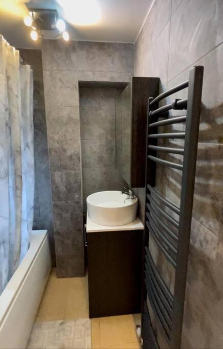Kob Apartment Nottingham Bagian luar foto